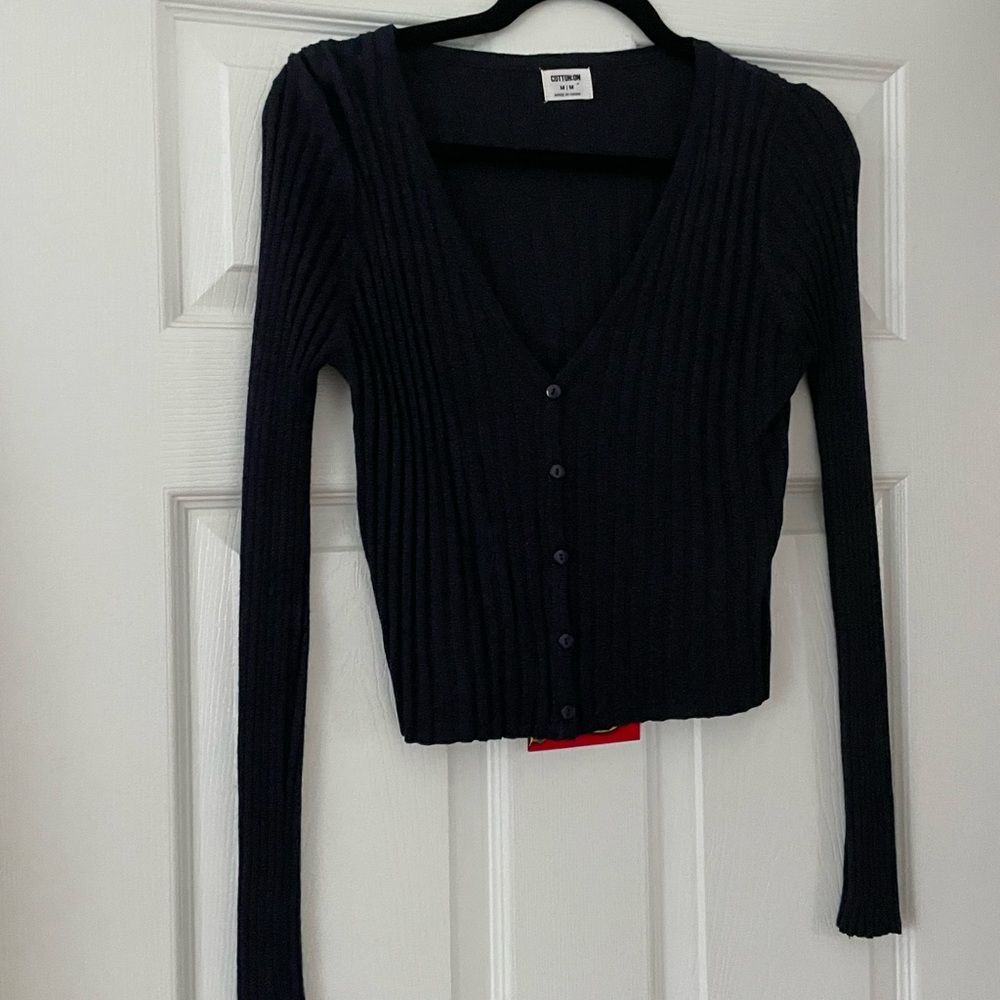 Navy button up cropped long sleeve
